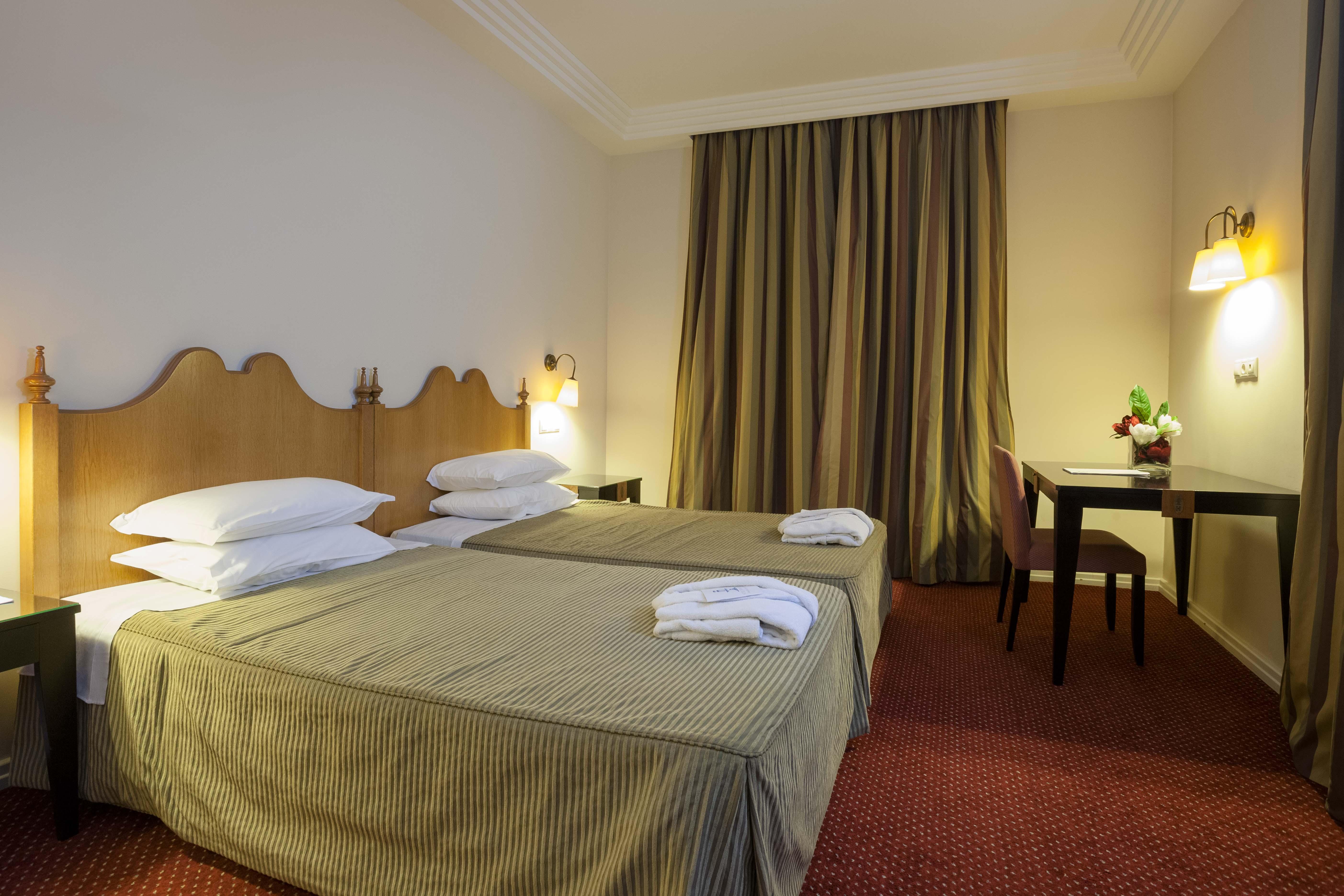 Hotel Termas Da Курія Екстер'єр фото